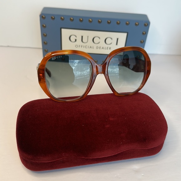 💯 - New Authentic GUCCI GG0796S-003
Oversized Octagonal Sunglasses - Picture 14 of 17